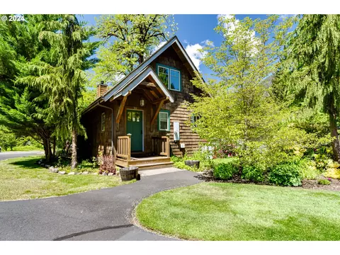 56483 Mckenzie Hwy, Mckenzie Bridge, OR 97413