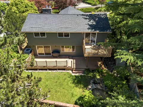 Exterior - 1105 SW 10th Dr, Gresham, OR 97080 photo 10 of 10