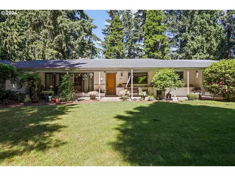 13085 SW 124th Ave, Tigard, OR 97223