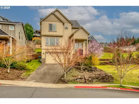 3504 NE Franklin St, Camas, WA 98607