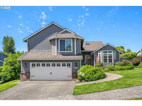 20525 Martin Ct, West Linn, OR 97068