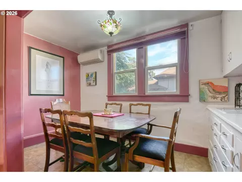 Dining - 335 SW Court Ave, Pendleton, OR 97801 photo 1 of 4