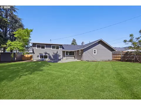 Exterior - 2453 37th St, Springfield, OR 97477 photo 12 of 13