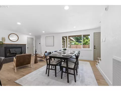Dining - 2453 37th St, Springfield, OR 97477 photo 1 of 2