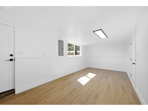 Other - 2453 37th St, Springfield, OR 97477 photo 5 of 6