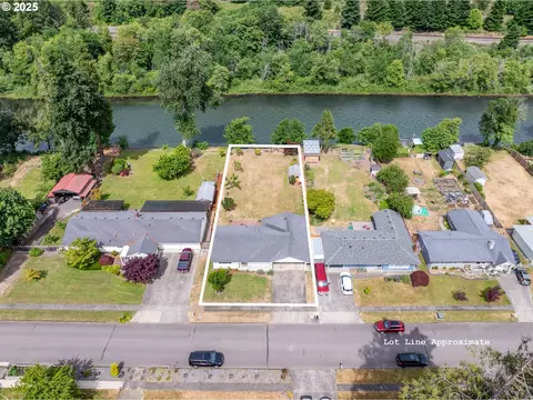 77073 Westridge Ave, Westfir, OR 97492