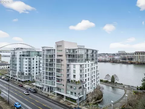 1260 NW Naito Pkwy #908B, Portland, OR 97209
