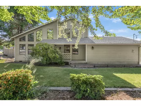2641 NW Crocker Ln, Albany, OR 97321