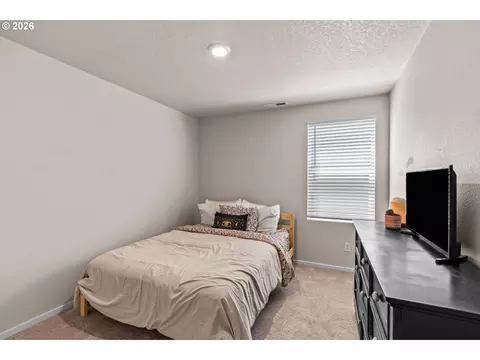 2678 26th Loop, Springfield, OR 97477 photo 32