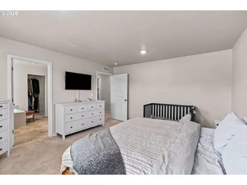 2678 26th Loop, Springfield, OR 97477 photo 22