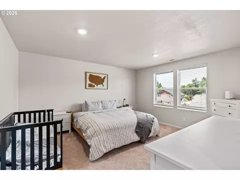 2678 26th Loop, Springfield, OR 97477 photo 21