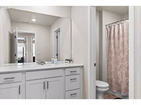 2678 26th Loop, Springfield, OR 97477 photo 30
