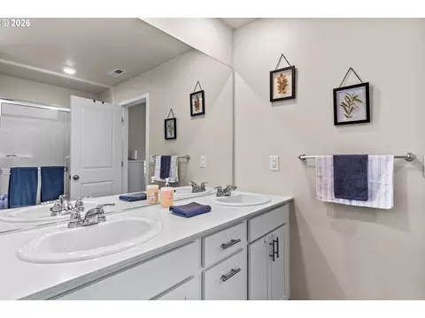 2678 26th Loop, Springfield, OR 97477 photo 25