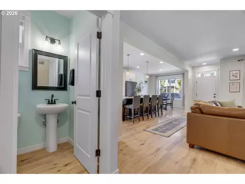 Entry Way - 2945 S Jasper Dr, Cornelius, OR 97113 photo 1 of 4