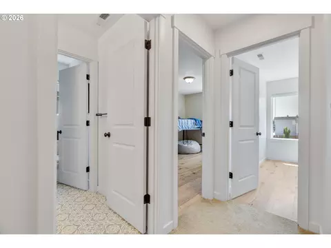Entry Way - 2945 S Jasper Dr, Cornelius, OR 97113 photo 4 of 4