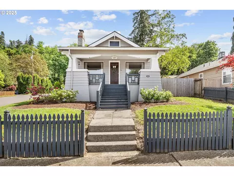 502 S Mcloughlin Blvd, Oregon City, OR 97045