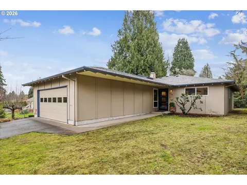 4160 SE Harvey St, Milwaukie, OR 97222