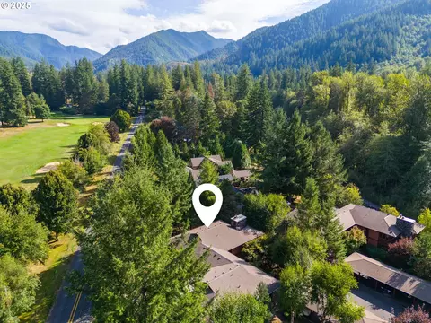 26263 E Welches Rd #4, Welches, OR 97067