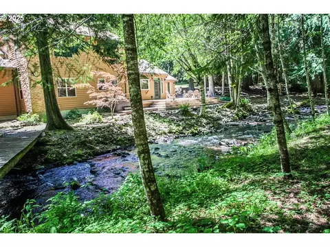 Undisclosed, Cook, WA 98605