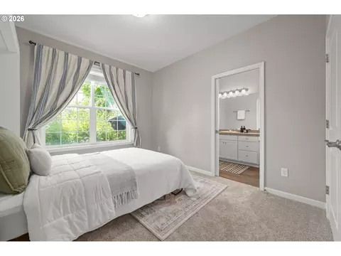 Bedroom - 3217 Boardwalk Ave, Eugene, OR 97401 photo 3 of 7