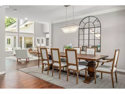 Dining - 3217 Boardwalk Ave, Eugene, OR 97401 photo 1 of 2