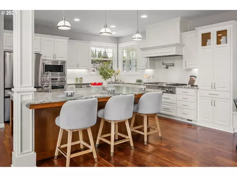 Kitchen - 3217 Boardwalk Ave, Eugene, OR 97401 photo 1 of 6
