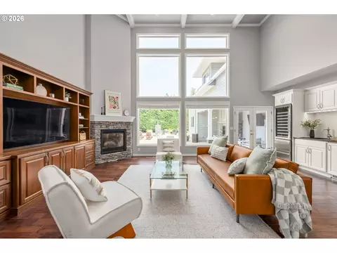Living - 3217 Boardwalk Ave, Eugene, OR 97401 photo 1 of 4