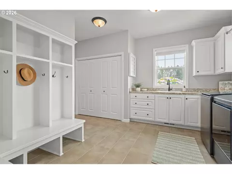 Other - 3217 Boardwalk Ave, Eugene, OR 97401 photo 5 of 9