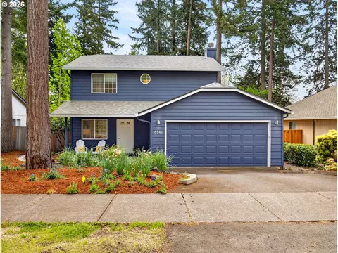 8940 SW Washington Dr, Portland, OR 97223