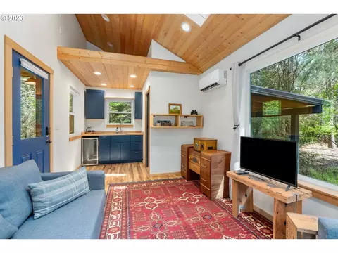 Living - 1284 Canyon Rd, Appleton, WA 98602 photo 3 of 3