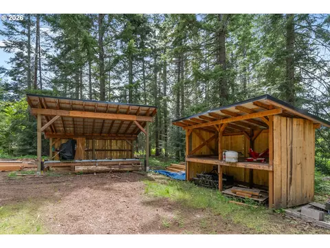 Exterior - 1284 Canyon Rd, Appleton, WA 98602 photo 6 of 13