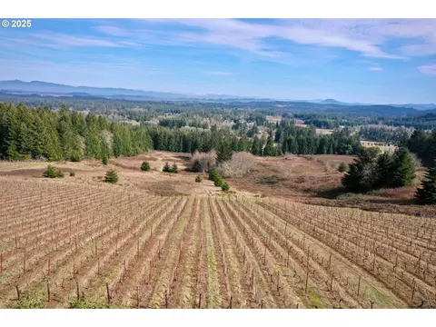 Bolton Hill Rd, Veneta, OR 97487