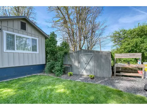 Exterior - 73561 Williams Ln, Pendleton, OR 97801 photo 3 of 13