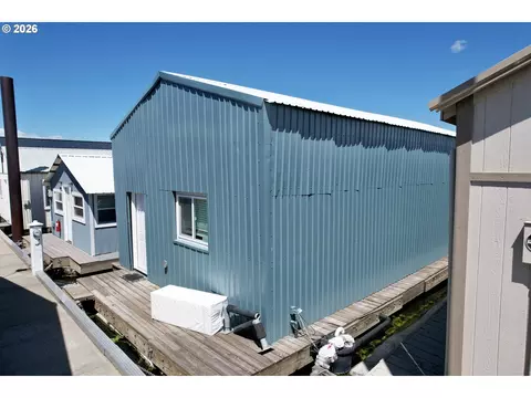 101 N Boat Basin Rd #A-8, The Dalles, OR 97058