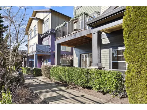 11276 SE Causey Cir, Happy Valley, OR 97086