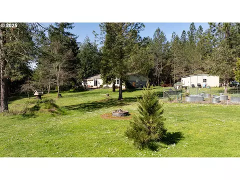22638 Tiller Trail Hwy, Days Creek, OR 97429