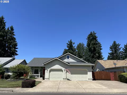 1600 Fairview Pl, Cottage Grove, OR 97424