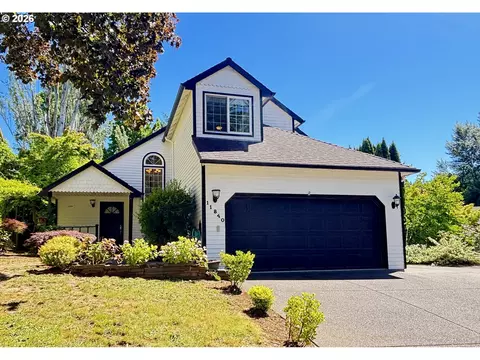 11840 SE Timber Valley Dr, Happy Valley, OR 97086