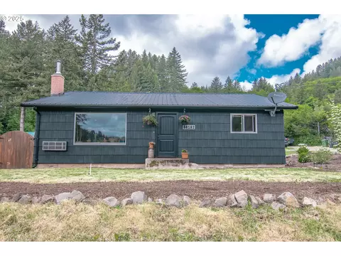 88182 Chestnut St, Mapleton, OR 97453 photo 1