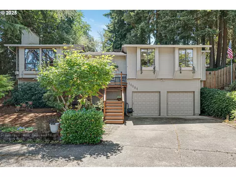 14304 SW Stallion Dr, Beaverton, OR 97008