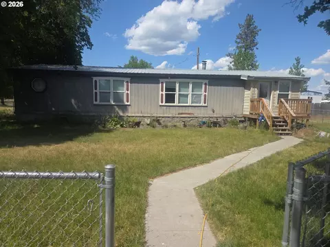 1800 Cedar St, Elgin, OR 97827