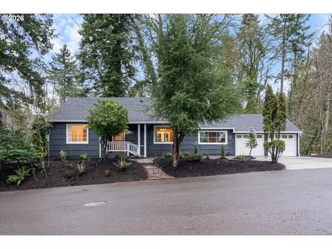 2550 Jolie Pointe Rd, West Linn, OR 97068