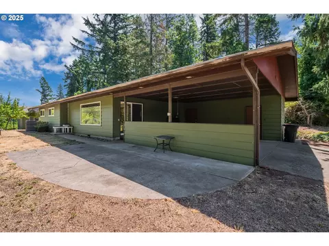 85281 Forest Hill Ln, Eugene, OR 97405