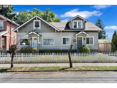 402 SE 75th Ave, Portland, OR 97215