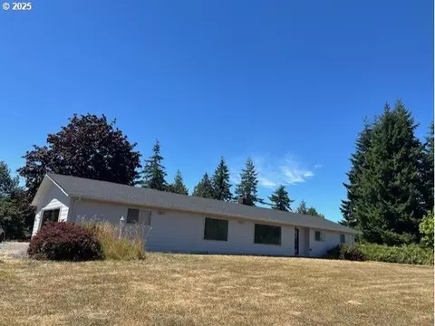 73521 Cedar Dr, Rainier, OR 97048