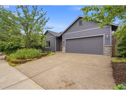 642 S 13th Ave, Cornelius, OR 97113 photo 3