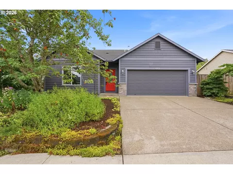 642 S 13th Ave, Cornelius, OR 97113 photo 1