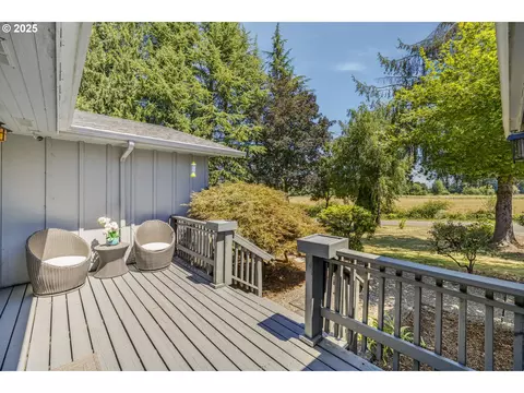 Exterior - 23851 Schultz Rd NE, Aurora, OR 97002 photo 3 of 8