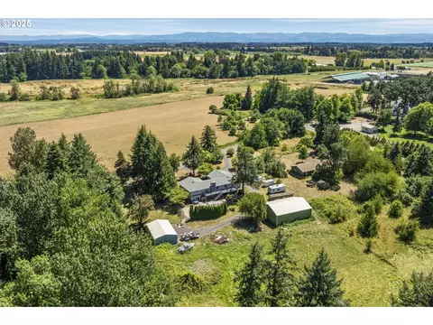 View/Area - 23851 Schultz Rd NE, Aurora, OR 97002 photo 6 of 7