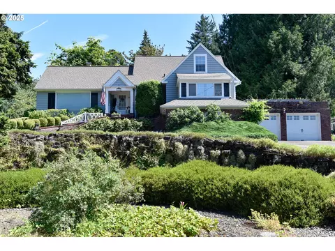 17300 SE Oatfield Rd, Milwaukie, OR 97267